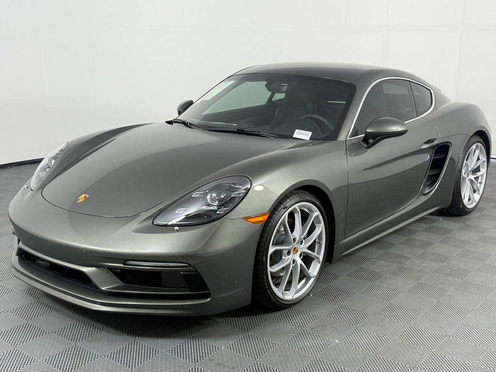 2024 Porsche 718 Cayman Style Edition