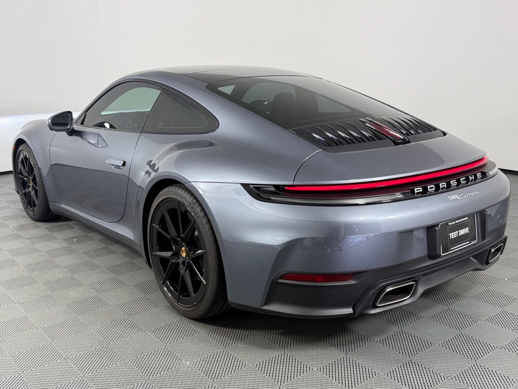 2025 Porsche 911 Coupe photo 3