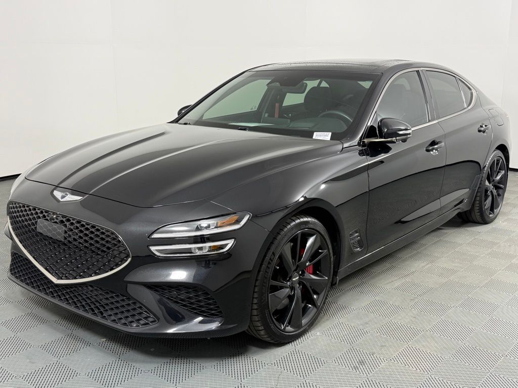 2023 GENESIS G70 Standard's photo