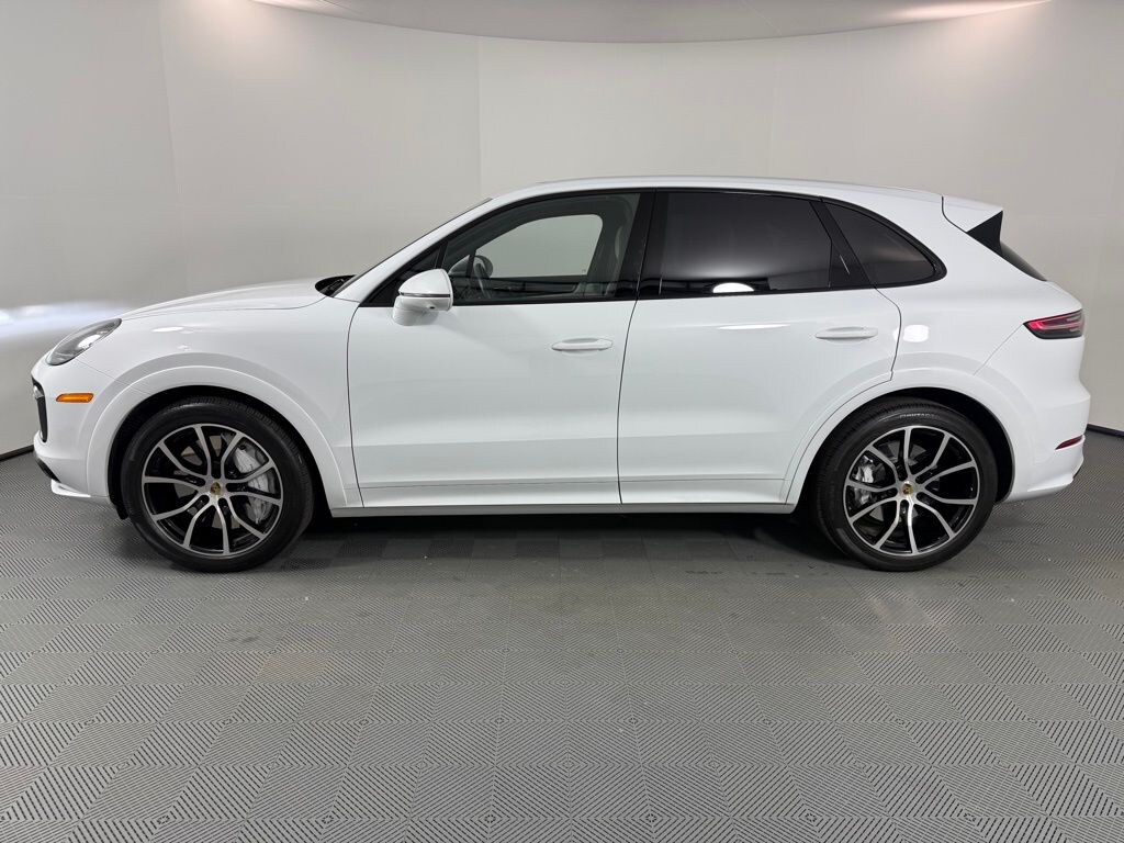Certified 2023 Porsche Cayenne Turbo SUV