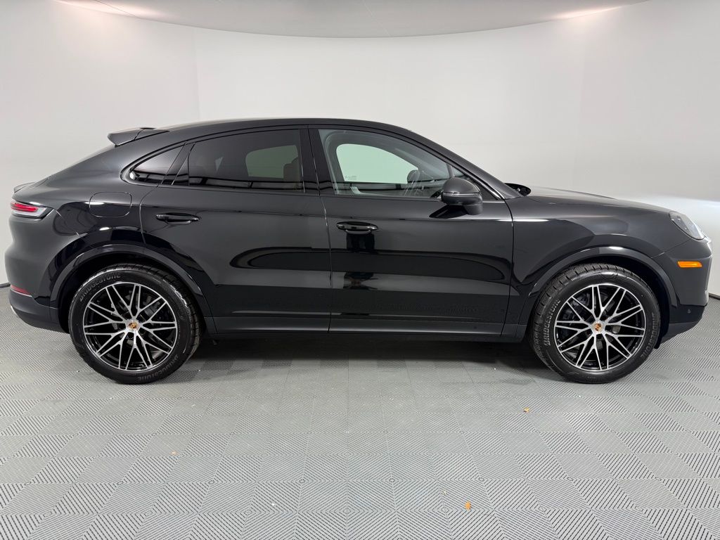 2026 Porsche Cayenne Coup Base - Photo 8