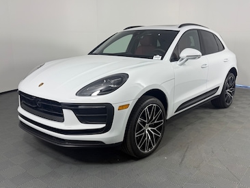 2025 Porsche Macan SUV