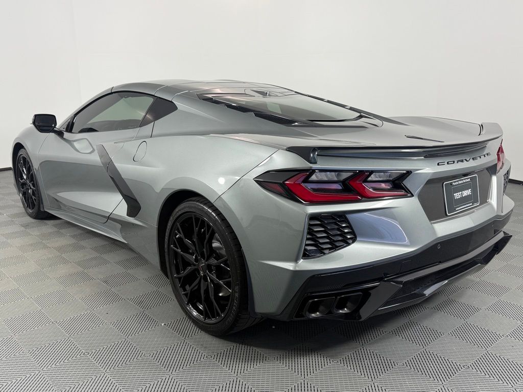 2024 Chevrolet Corvette Stingray Coupe photo 3
