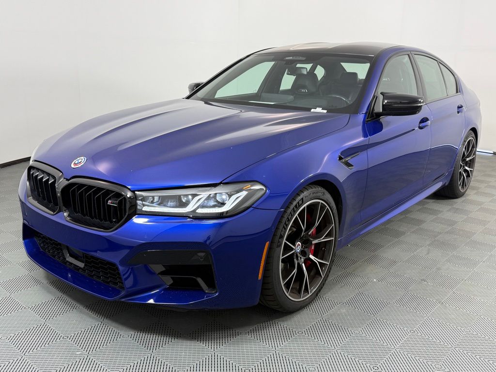 2023 BMW M5 -'s photo