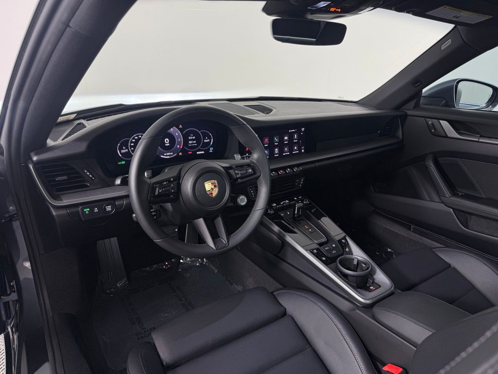 2025 Porsche 911 Coupe photo 4