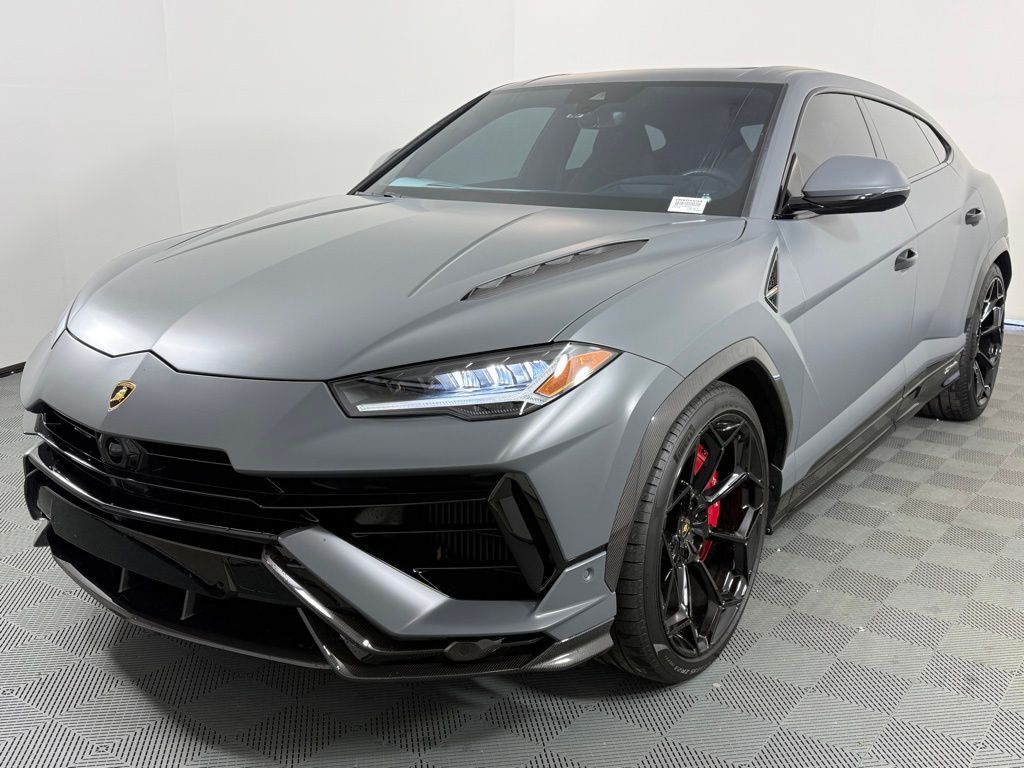 2024 Lamborghini Urus Performante's photo
