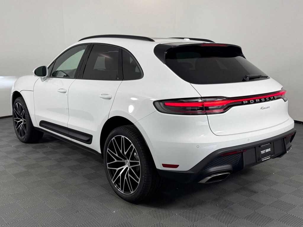 New 2026 Porsche Macan Base SUV