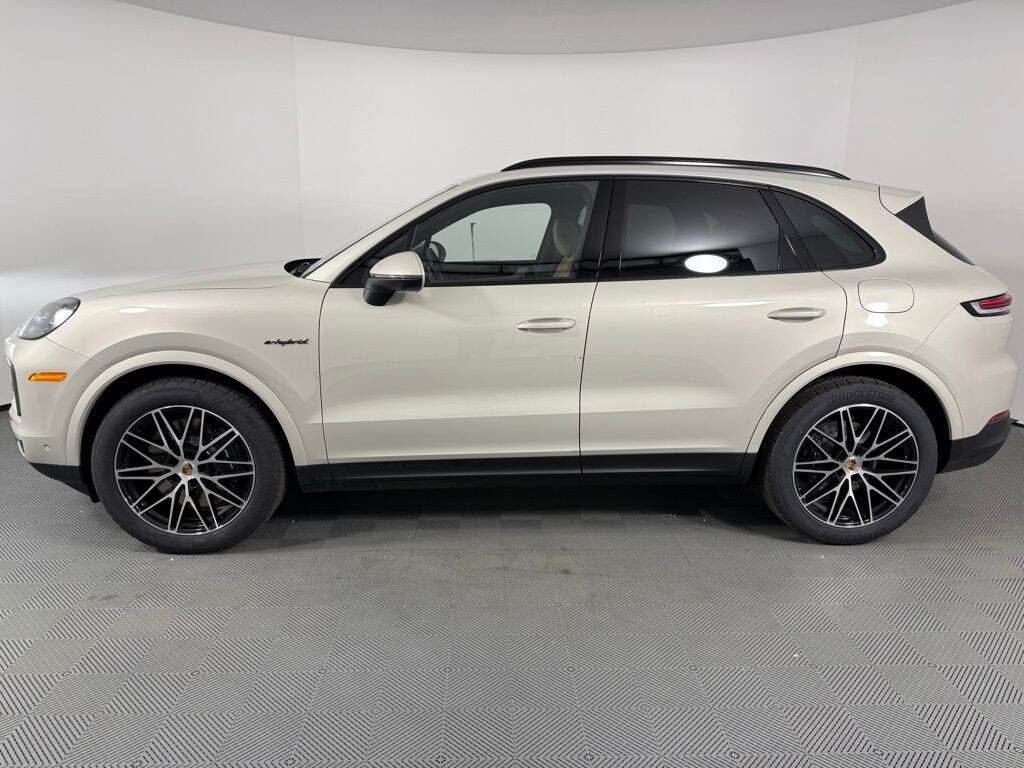 New 2026 Porsche Cayenne E-Hybrid SUV