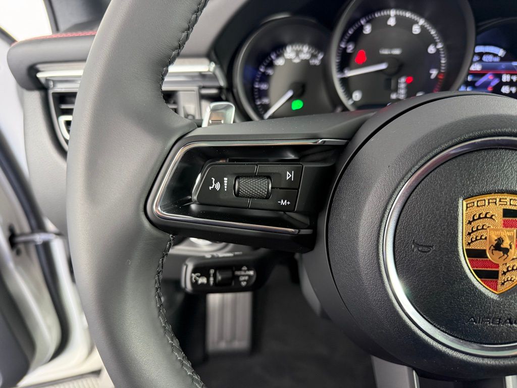 2026 Porsche Macan Base - Photo 27