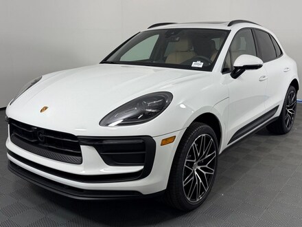2026 Porsche Macan SUV