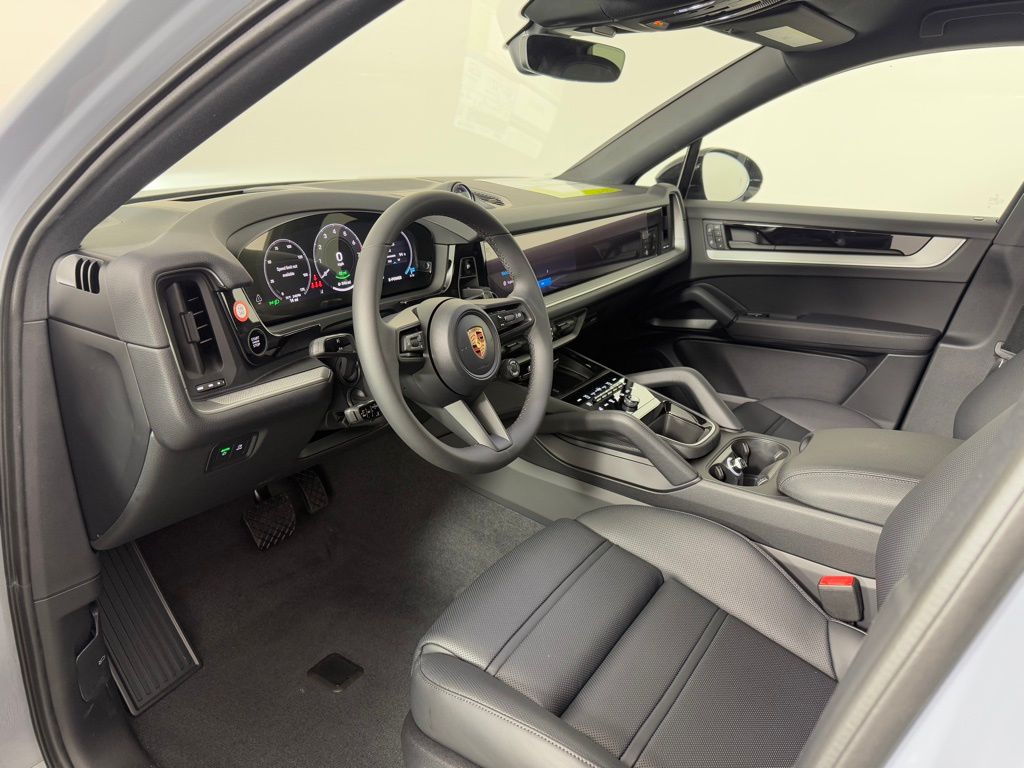 2026 Porsche Cayenne Hybrid Coupe photo 4