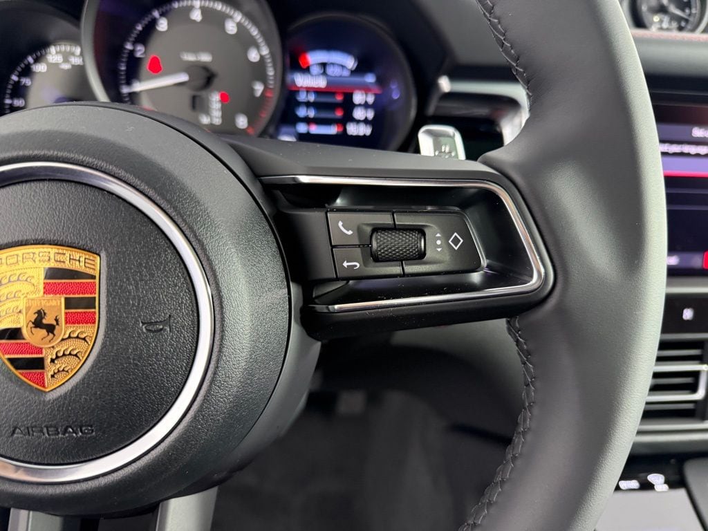 2026 Porsche Macan Base - Photo 28