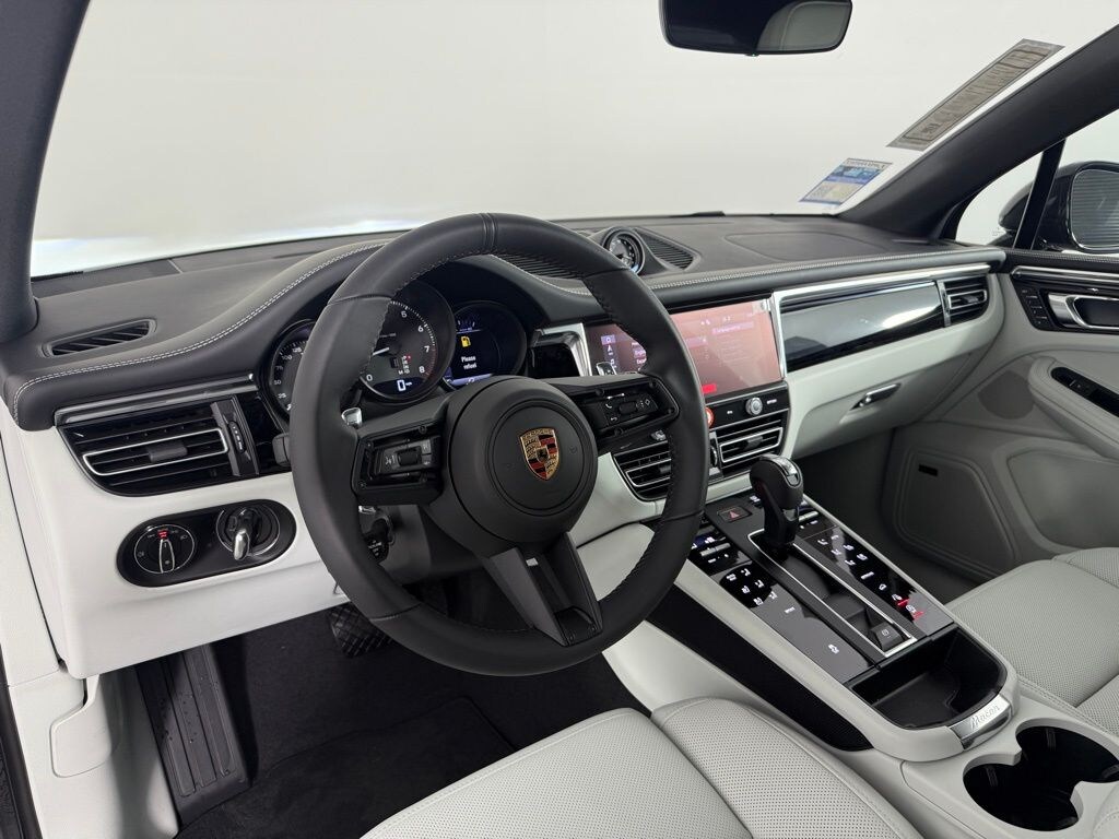 Certified 2025 Porsche Macan SUV
