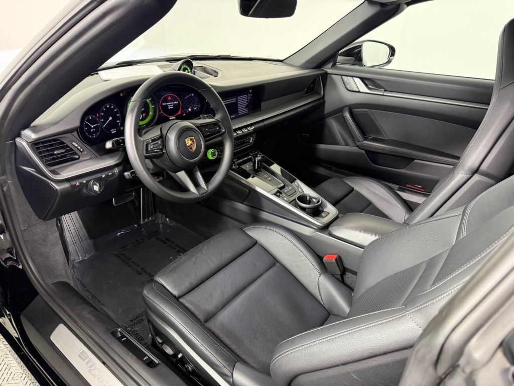 Certified 2024 Porsche 911 Targa 4 Coupe