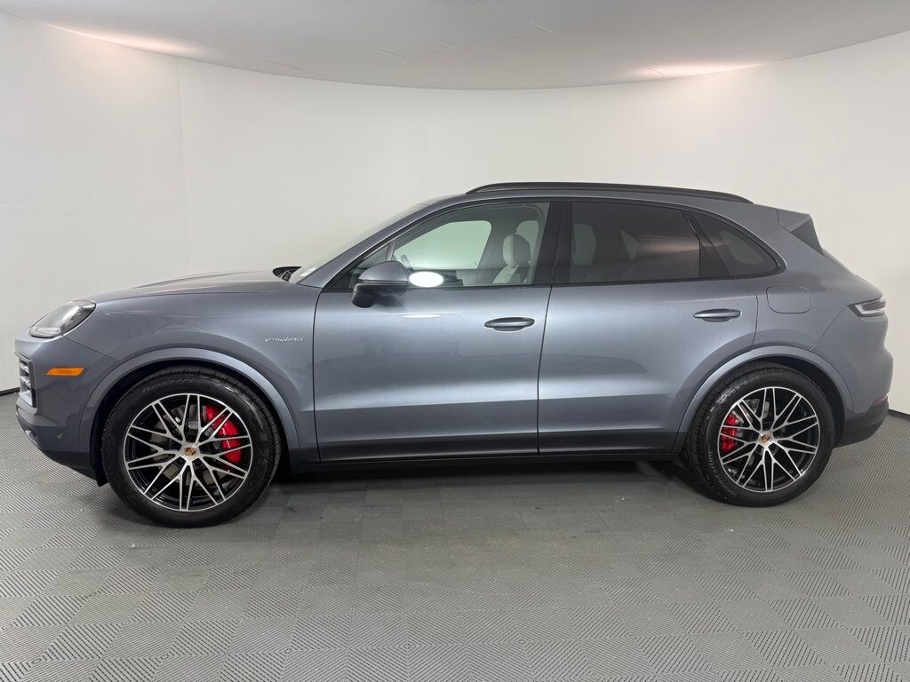 New 2026 Porsche Cayenne E-Hybrid S SUV