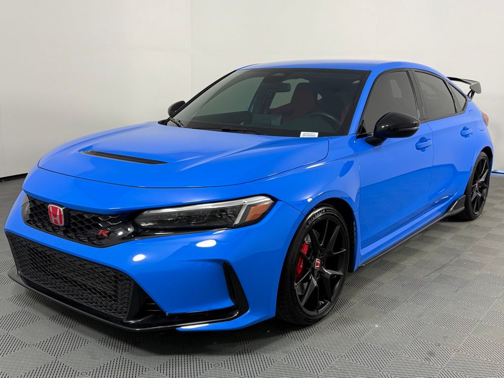 2024 Honda Civic Hatchback Type-R's photo