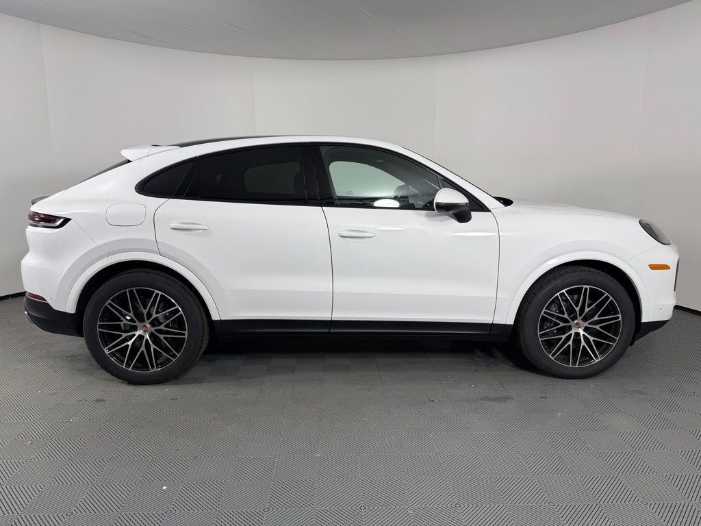 2026 Porsche Cayenne Coup Base - Photo 8
