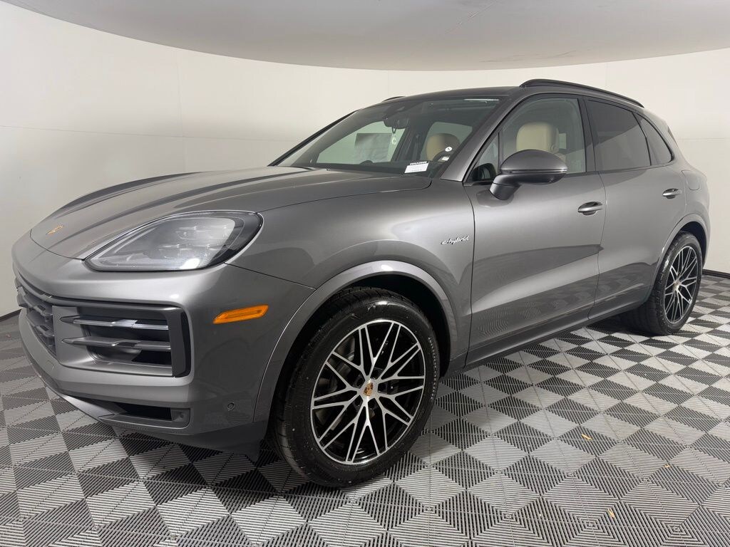 New 2026 Porsche Cayenne E-Hybrid  SUV