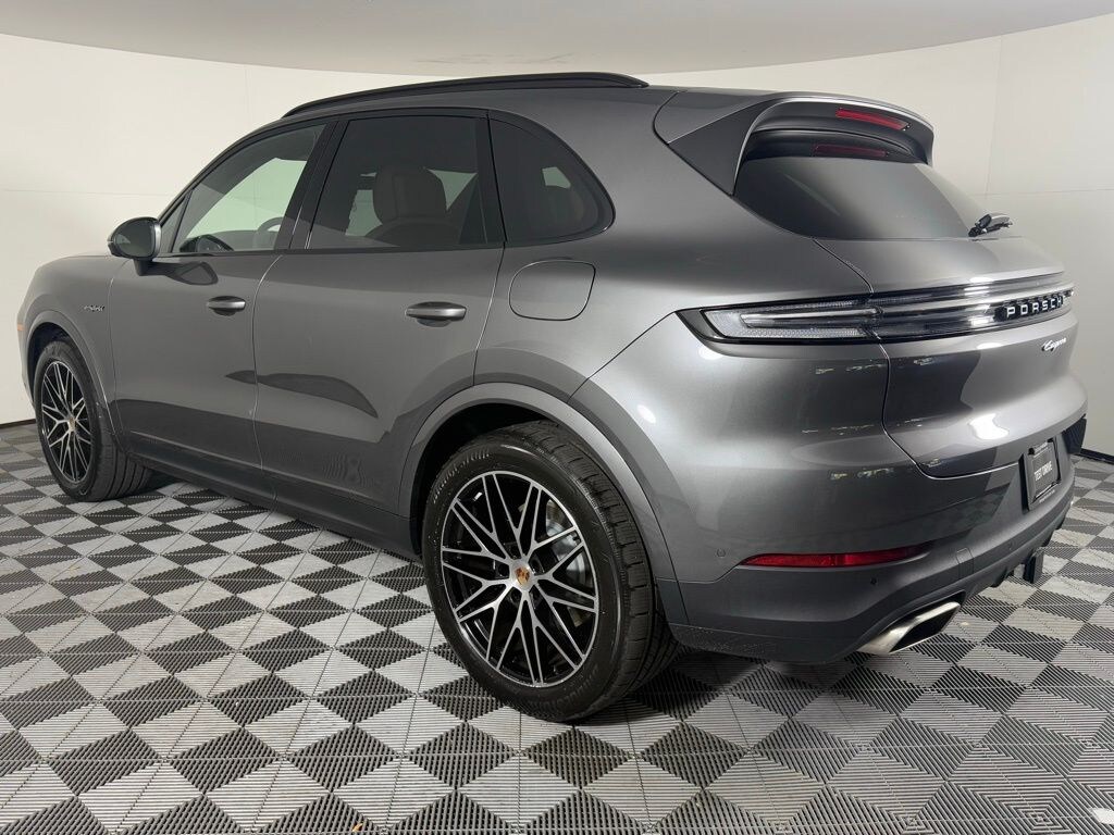 New 2026 Porsche Cayenne E-Hybrid  SUV