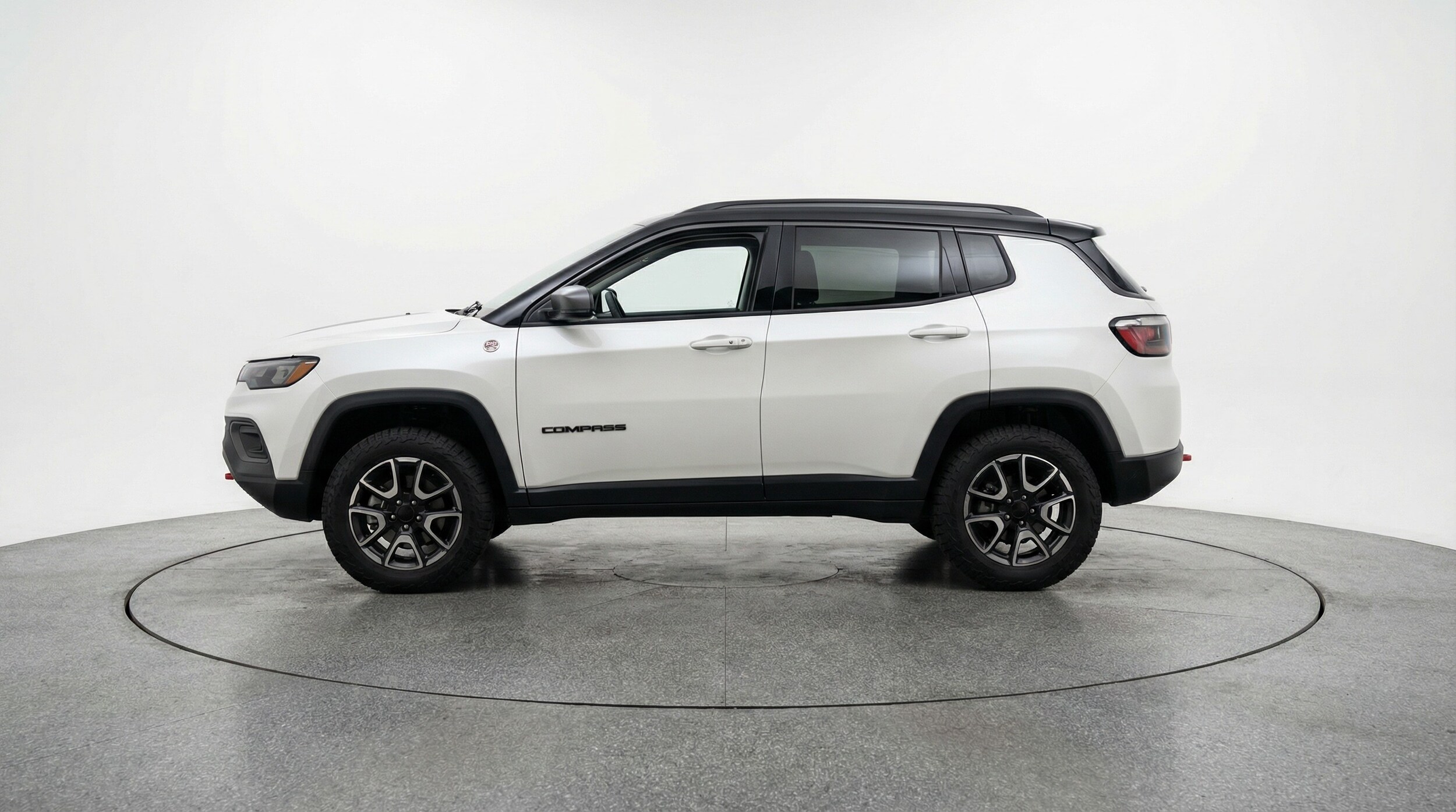 Thumbnail: 2025 Jeep Compass - 4