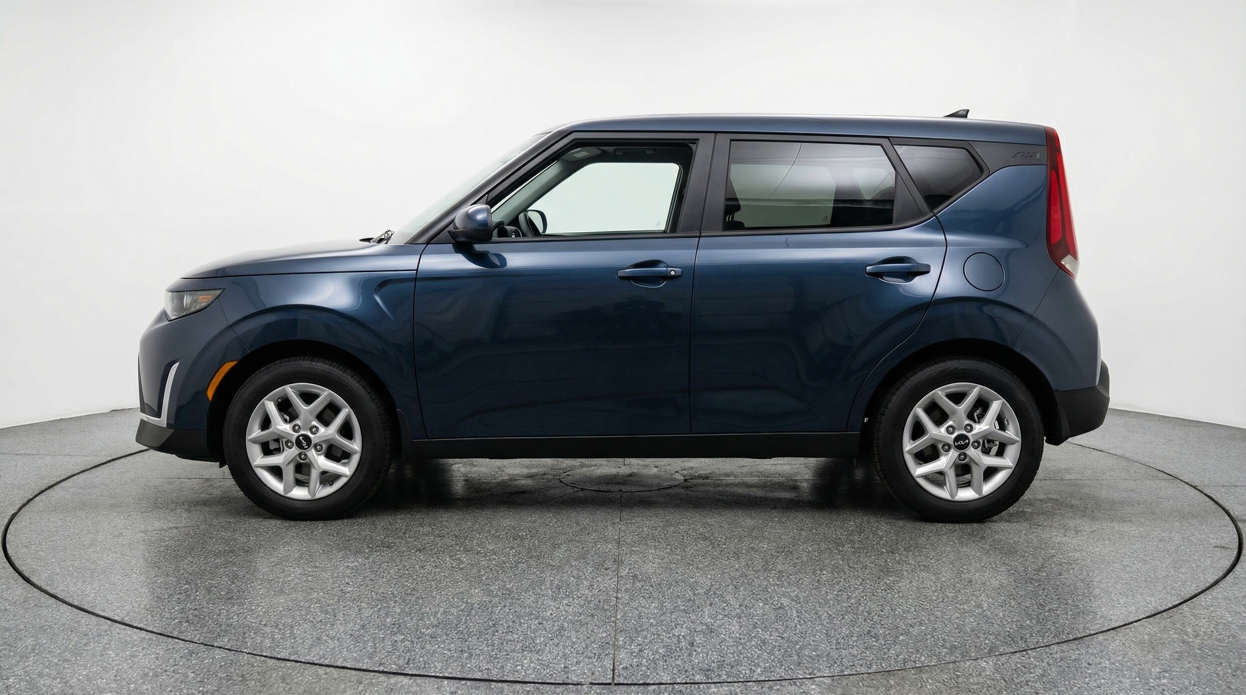 Thumbnail: 2025 Kia Soul - 4