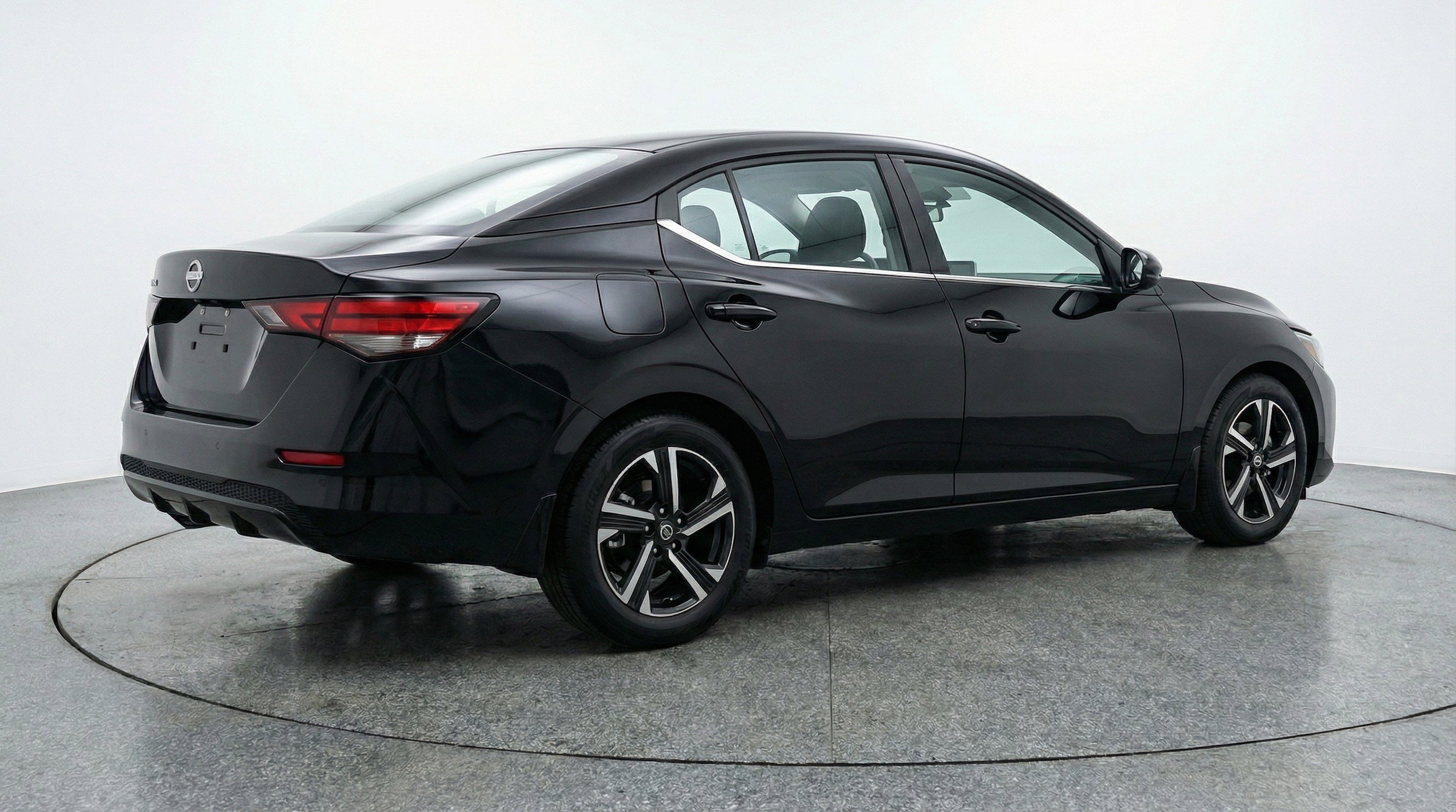 Thumbnail: 2025 Nissan Sentra - 9