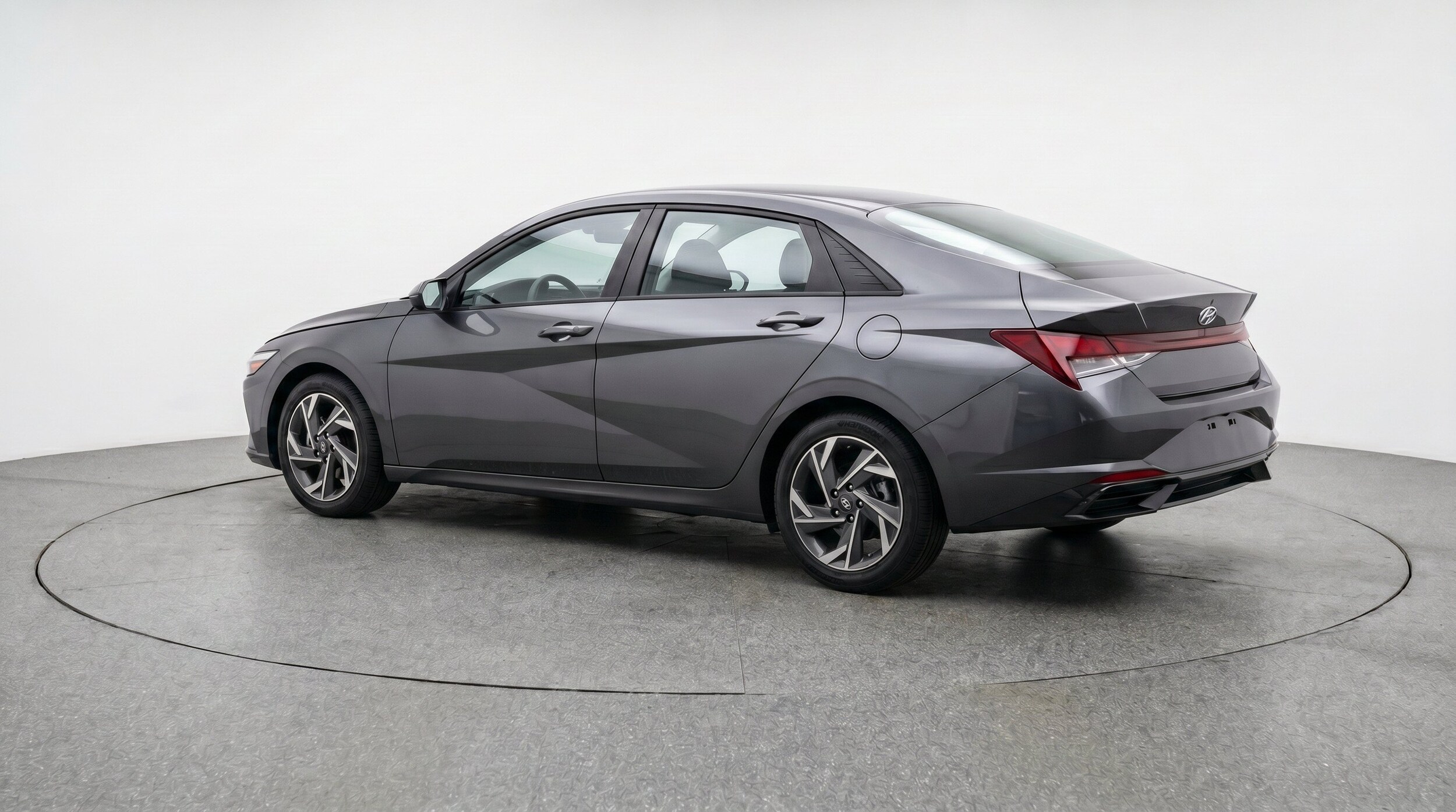 Thumbnail: 2025 Hyundai Elantra - 6