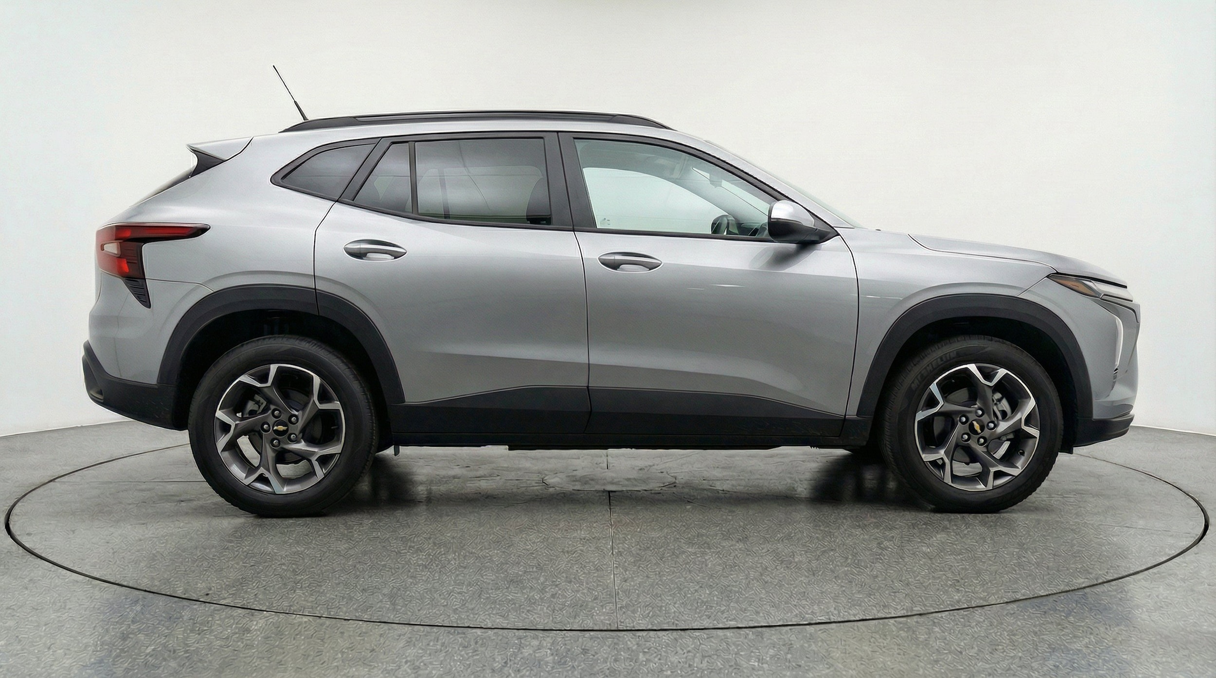 Thumbnail: 2025 Chevrolet Trax - 11