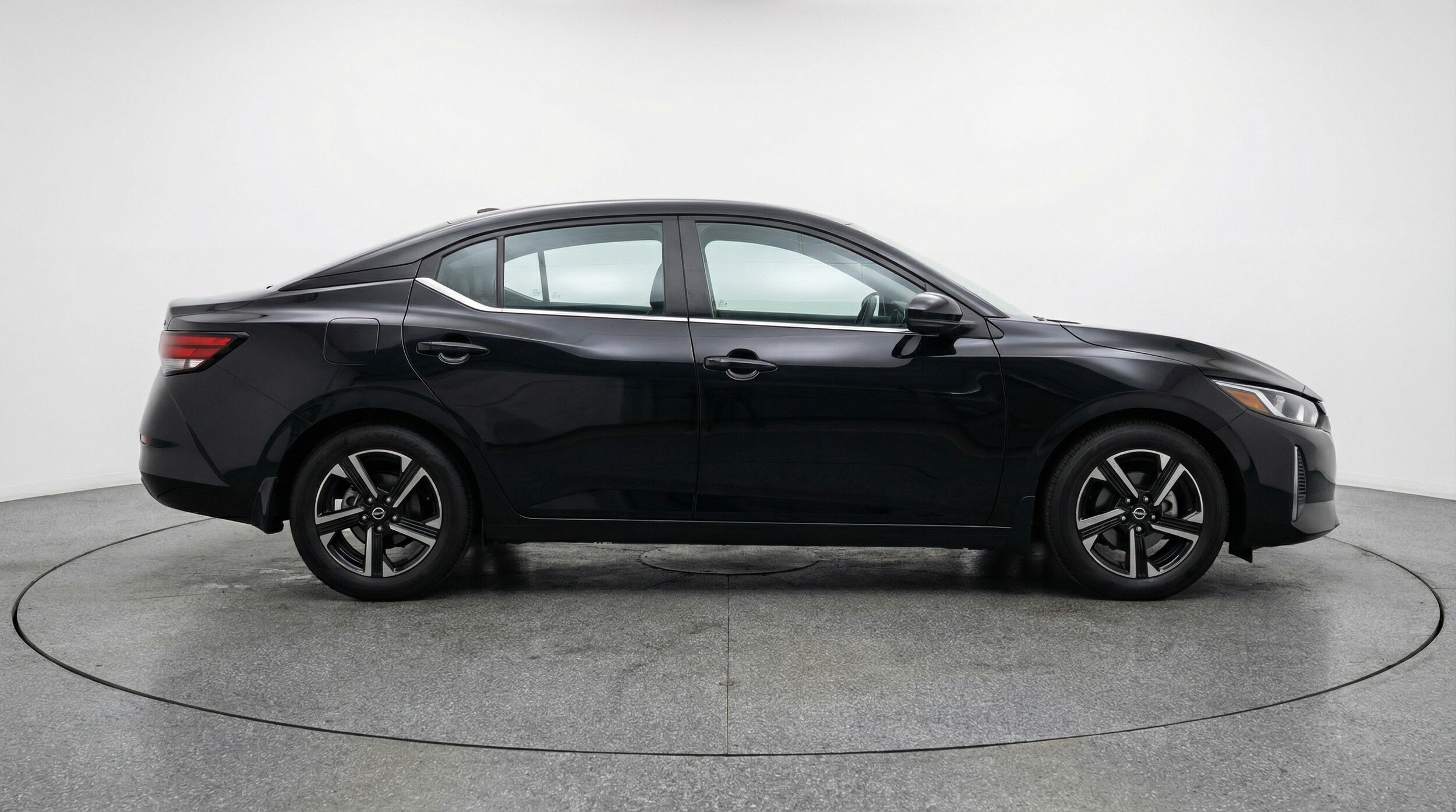 Thumbnail: 2025 Nissan Sentra - 8