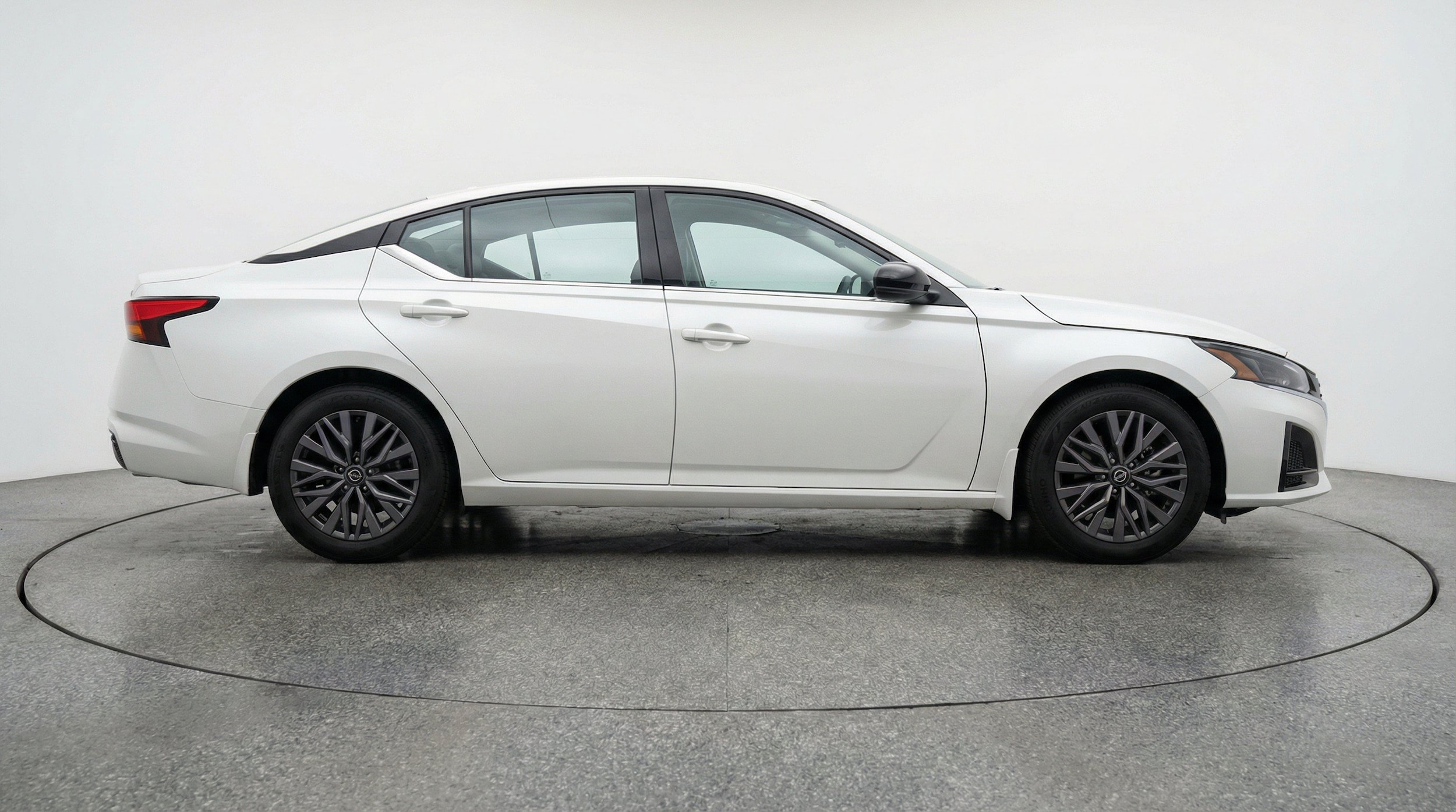 Thumbnail: 2025 Nissan Altima - 11