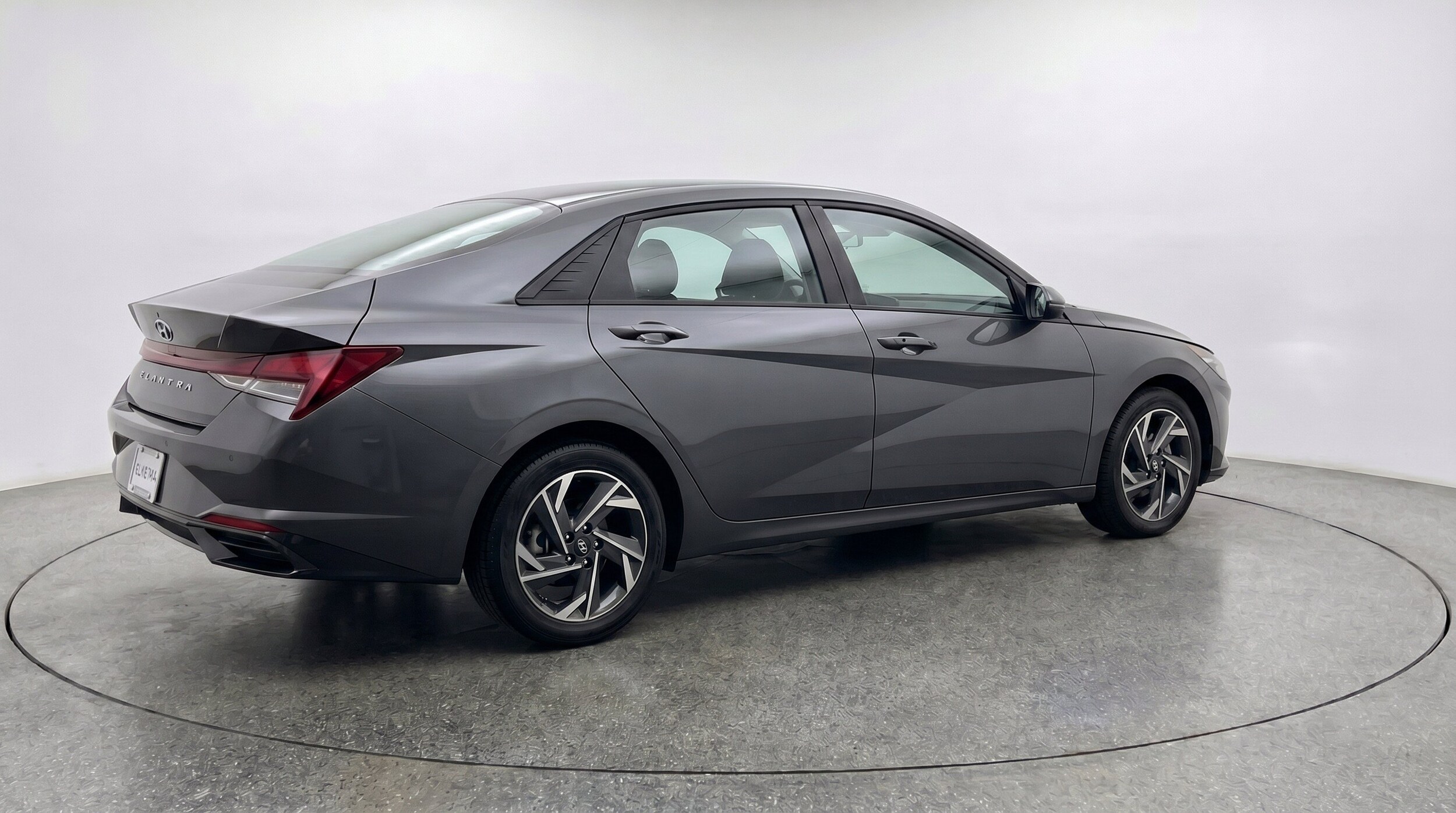 Thumbnail: 2025 Hyundai Elantra - 9