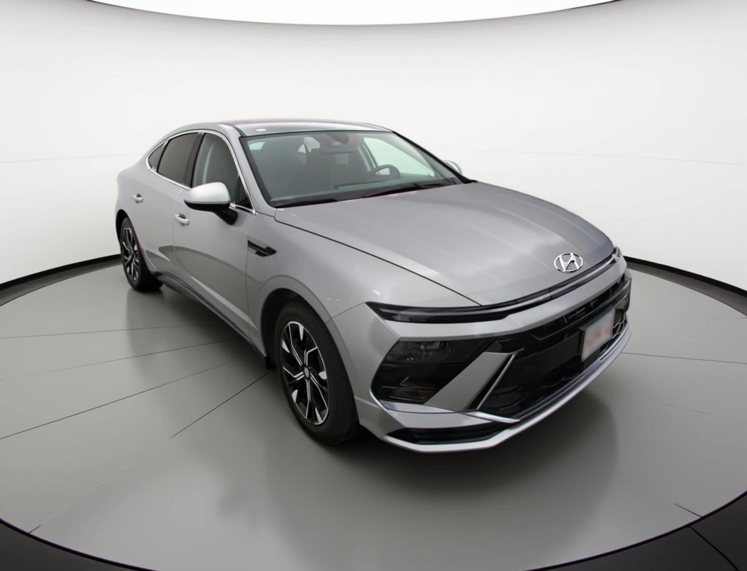 Thumbnail: 2025 Hyundai Sonata - 1