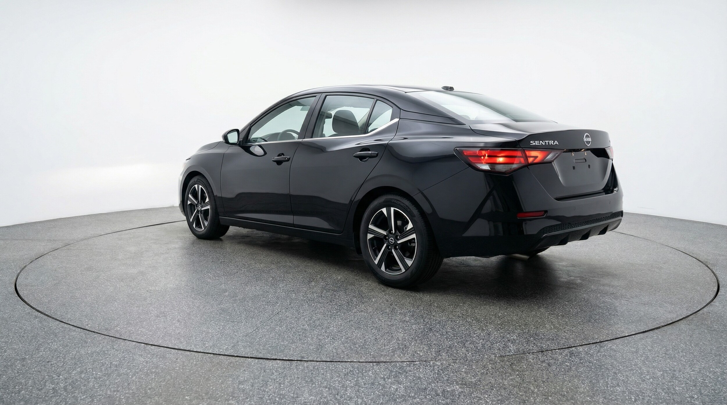 Thumbnail: 2025 Nissan Sentra - 5