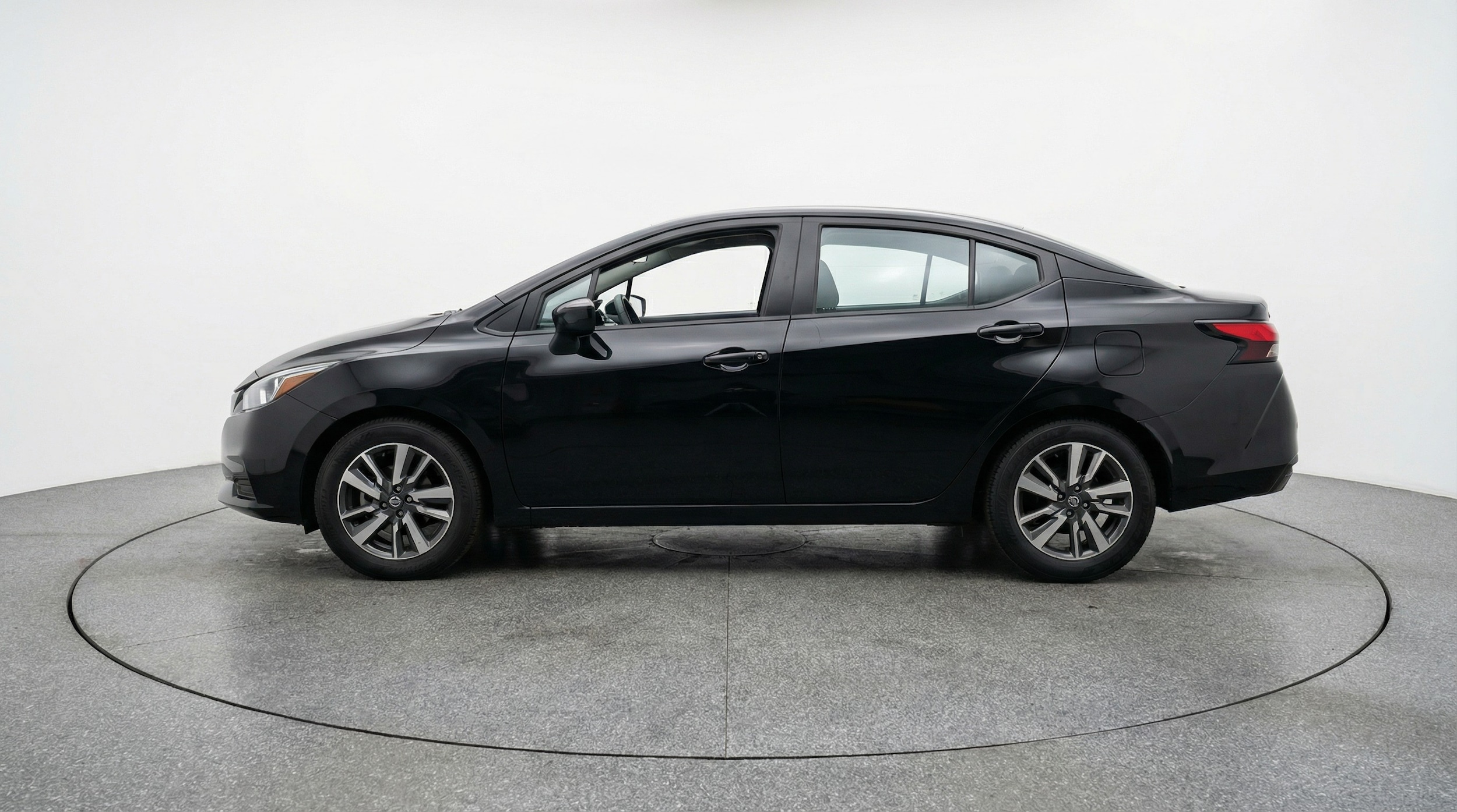 Thumbnail: 2025 Nissan Versa - 4