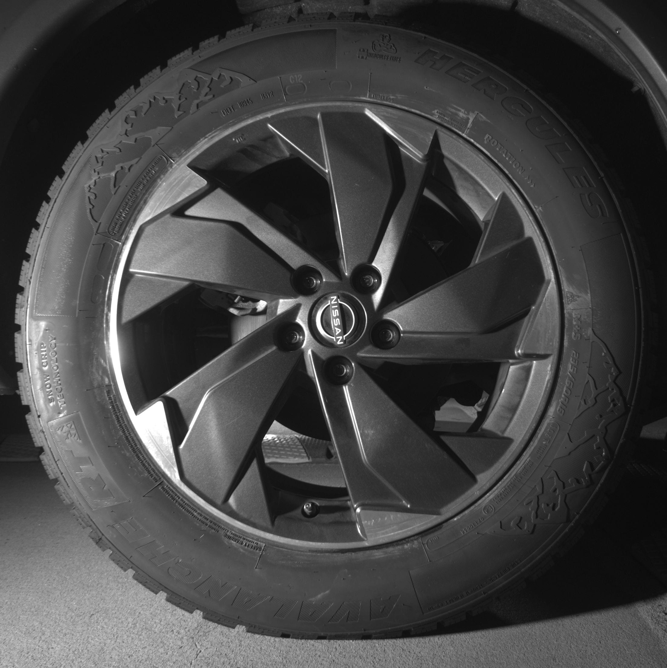 Thumbnail: 2025 Nissan Rogue - 12