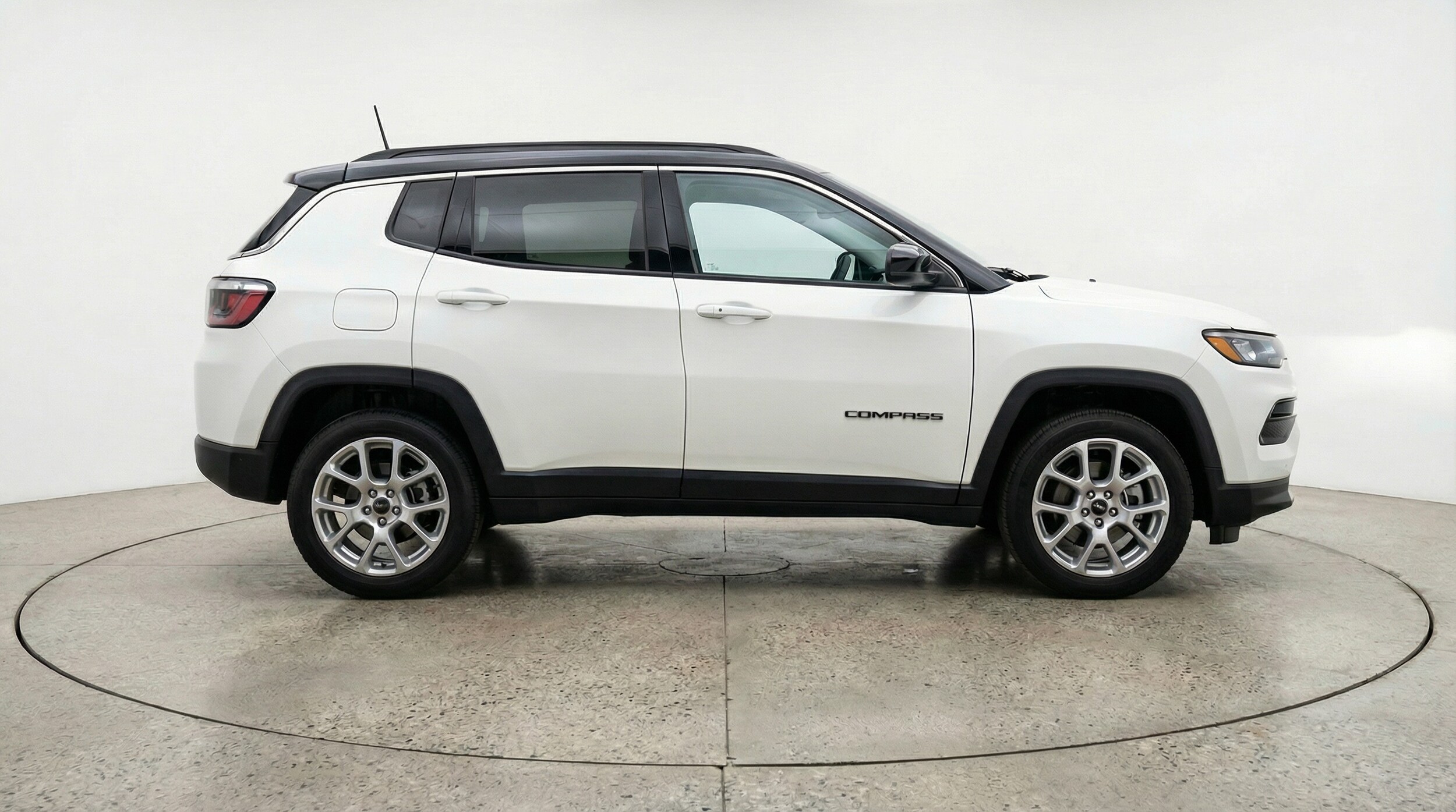 Thumbnail: 2025 Jeep Compass - 8