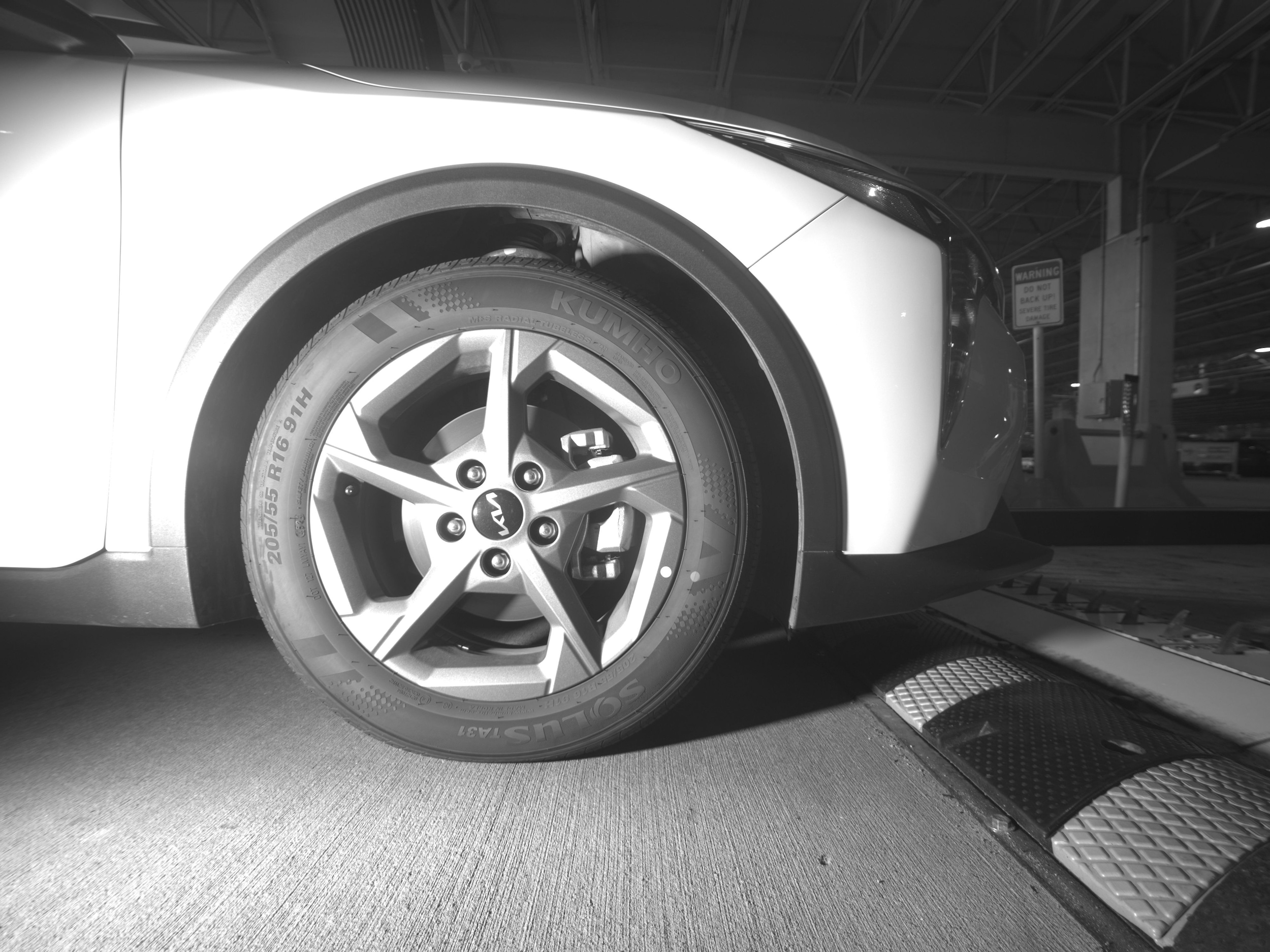 Thumbnail: 2025 Kia K4 - 10