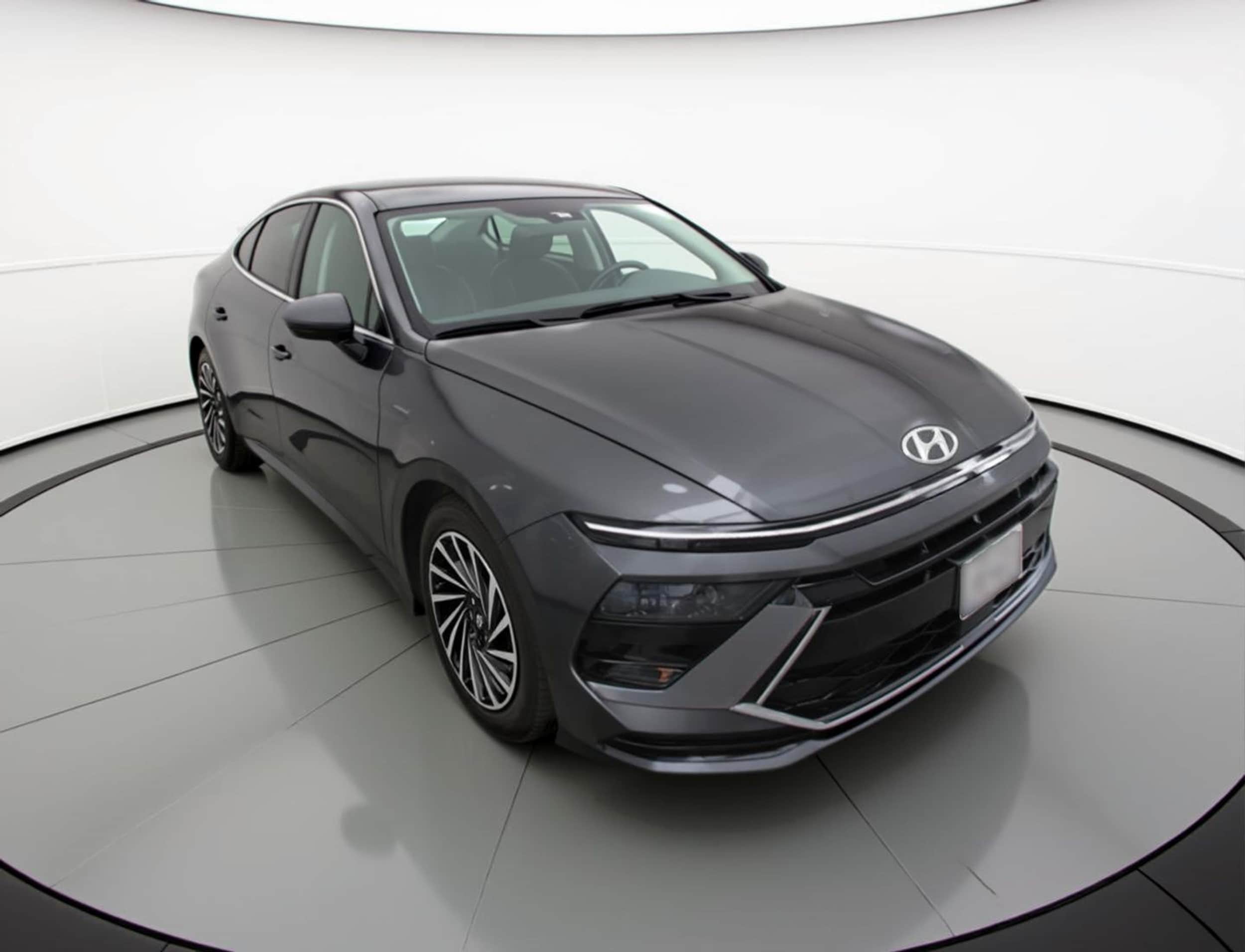 Thumbnail: 2025 Hyundai Sonata - 1