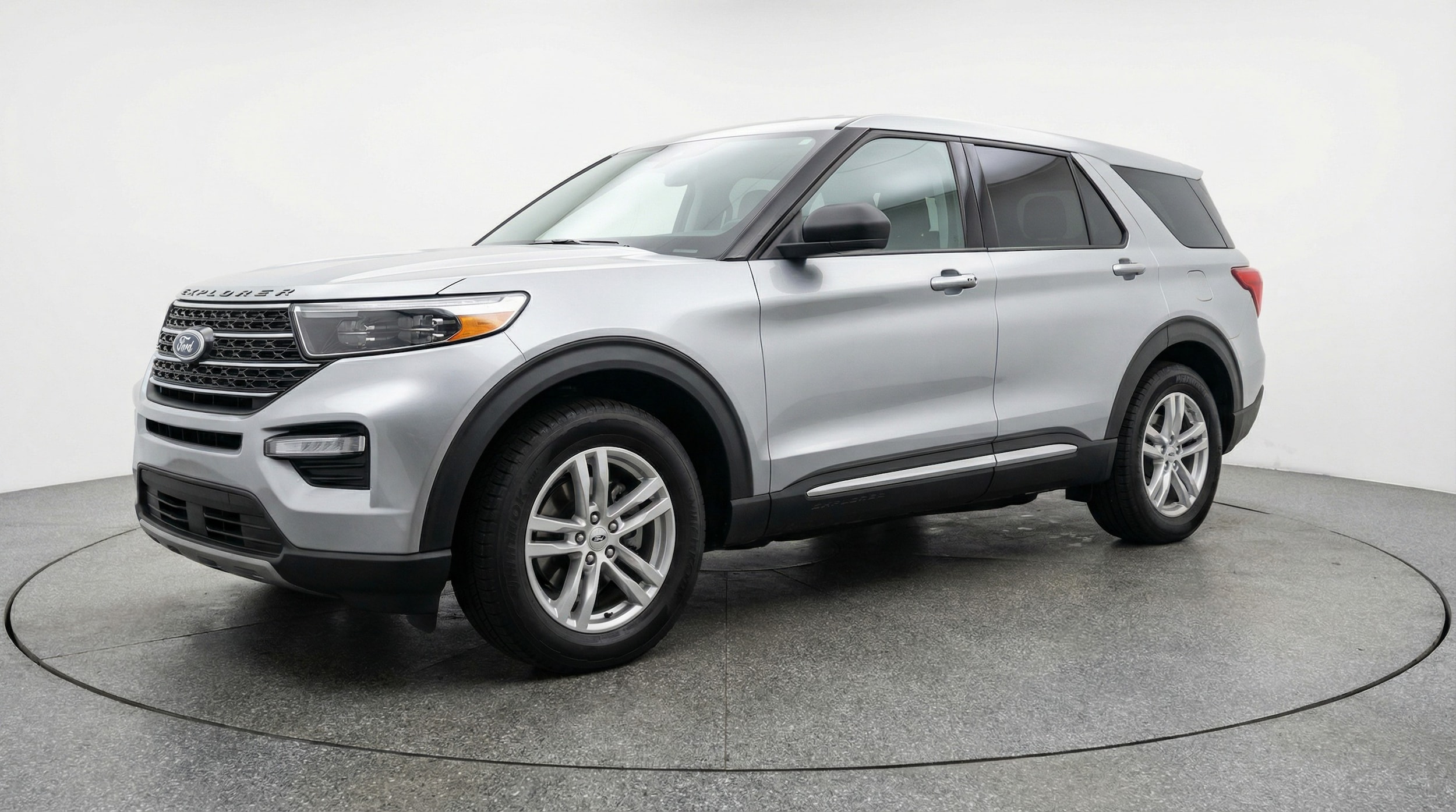 Thumbnail: 2024 Ford Explorer - 3