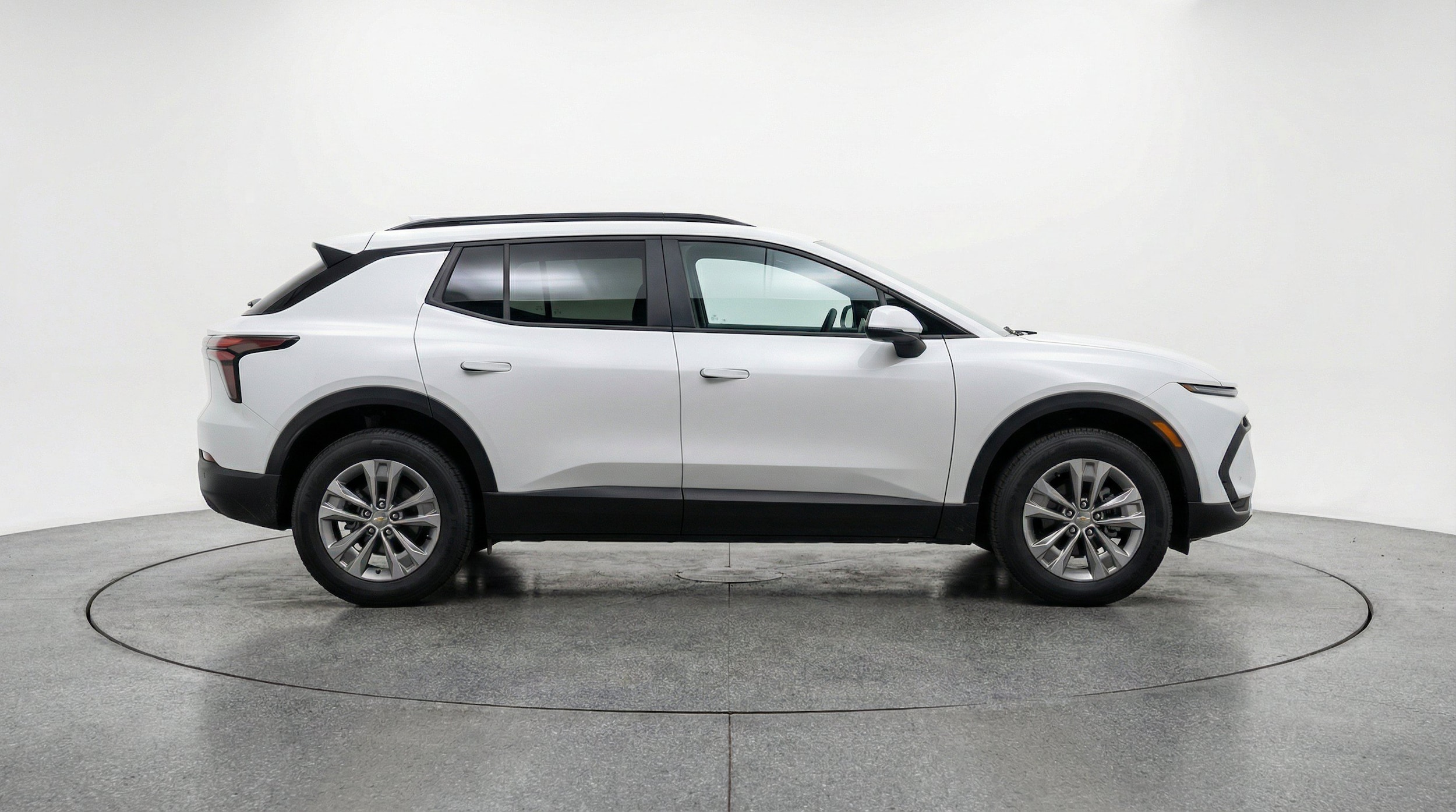Thumbnail: 2025 Chevrolet Equinox - 11