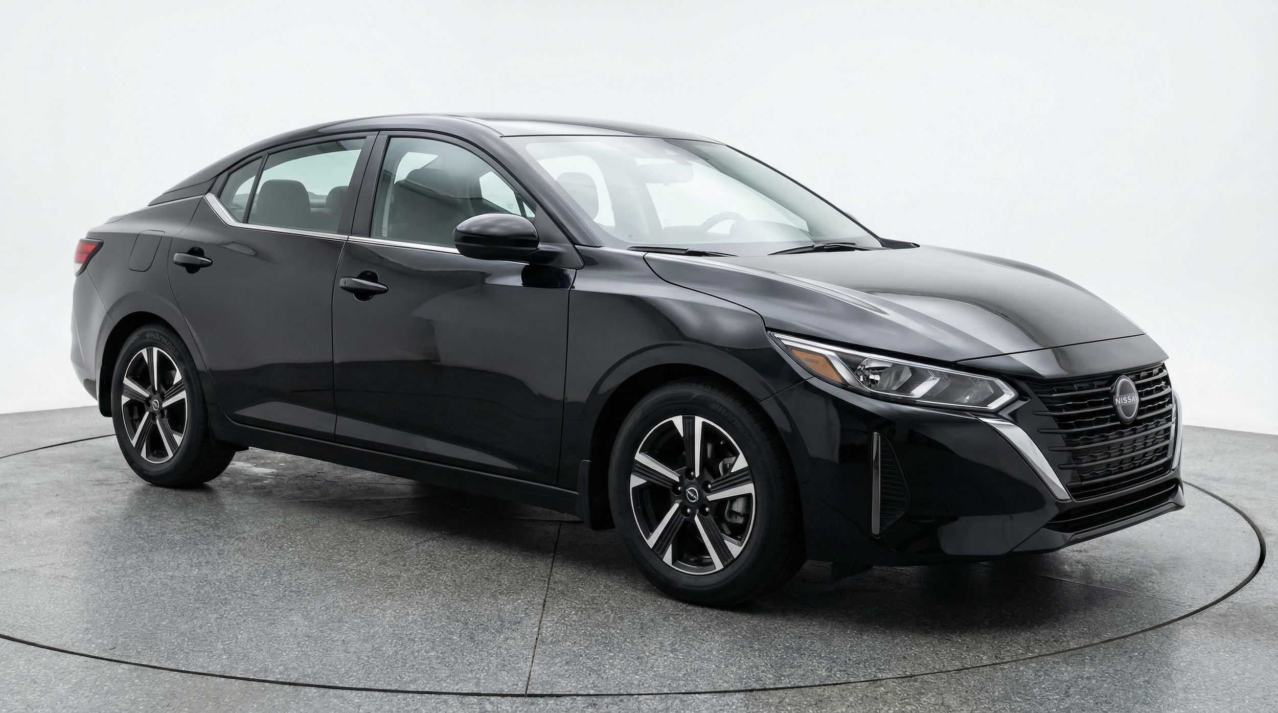 Thumbnail: 2025 Nissan Sentra - 1