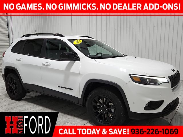 2023 Jeep Cherokee Altitude Lux's photo