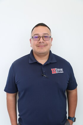 Staff member Luis Martinez from ID_a3efd5