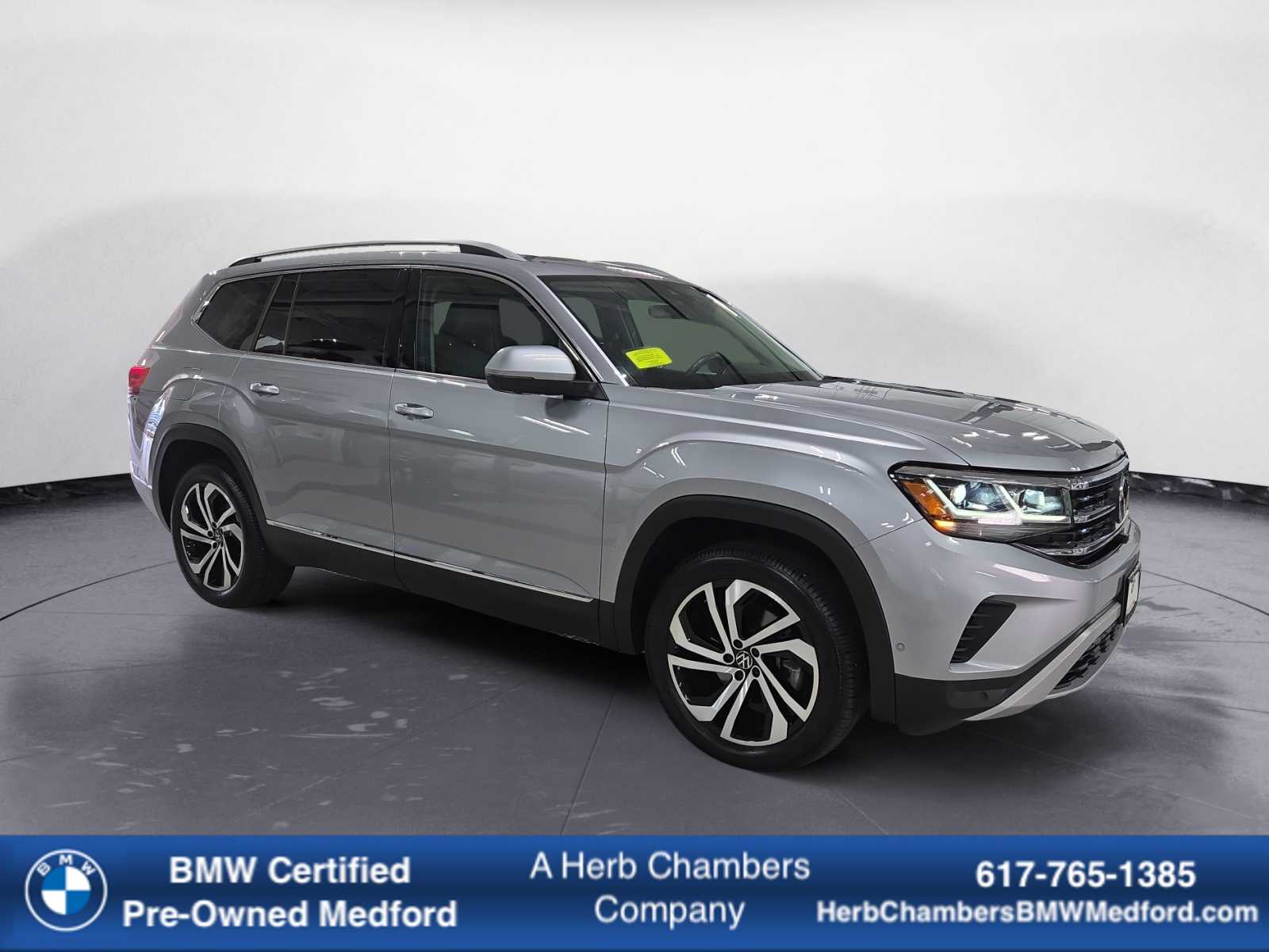 2021 Volkswagen Atlas SEL Premium's photo