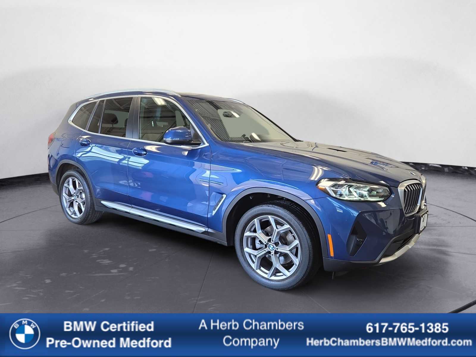 2022 BMW X3 30i's photo