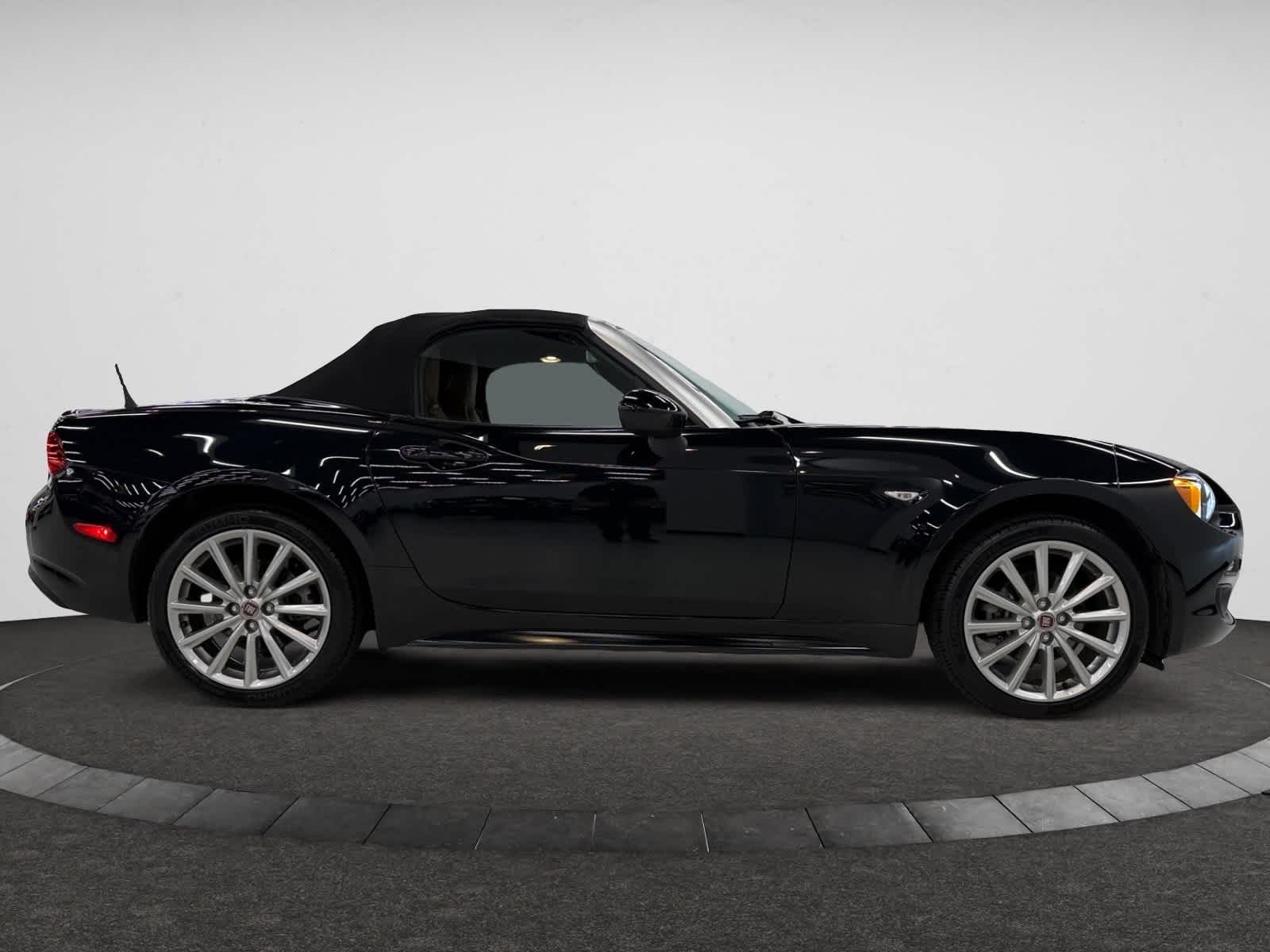 Used 2020 FIAT 124 Spider Lusso with VIN JC1NFAEK5L0145315 for sale in Danvers, MA
