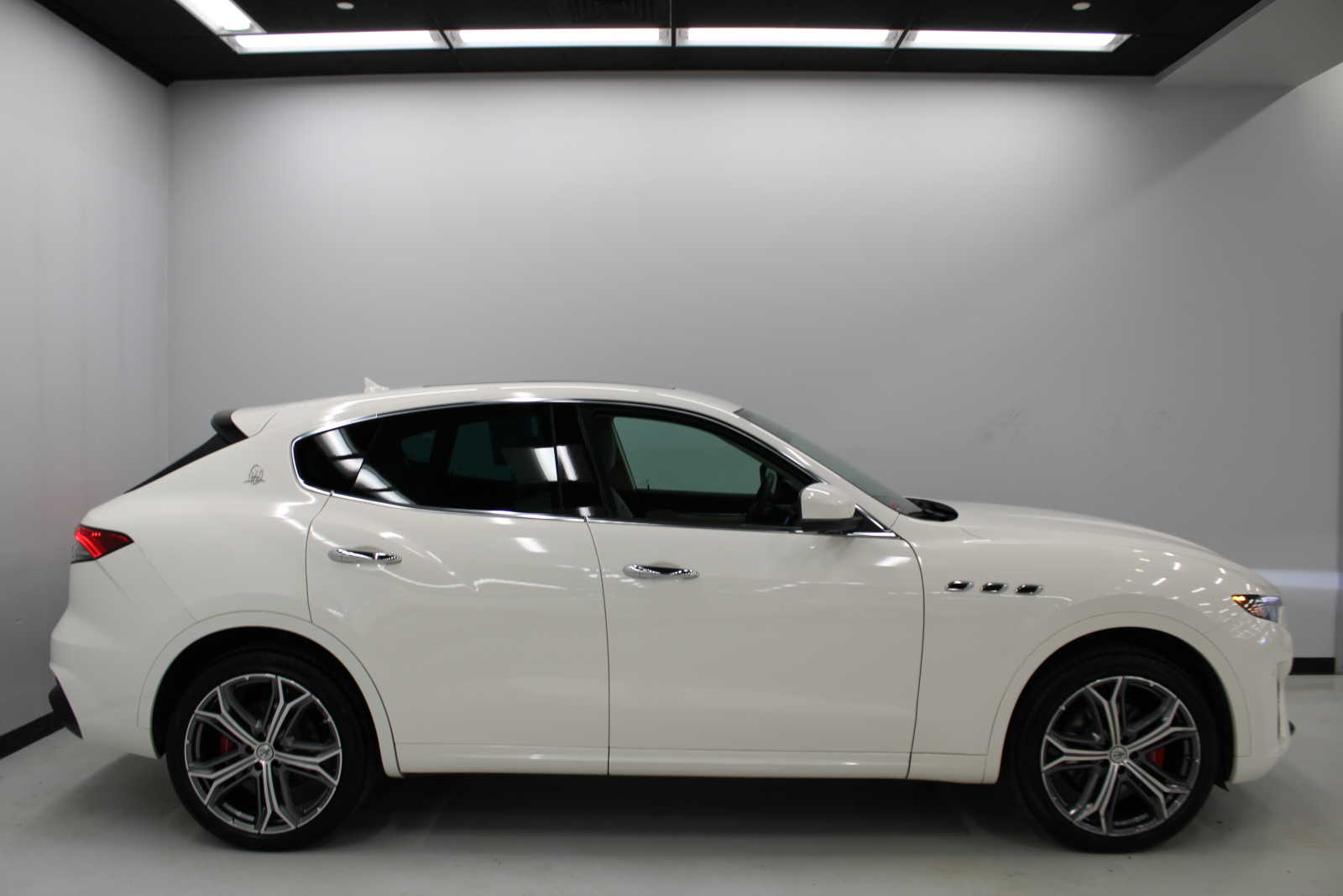 Used 2021 Maserati Levante Base with VIN ZN661XUA3MX369479 for sale in Danvers, MA