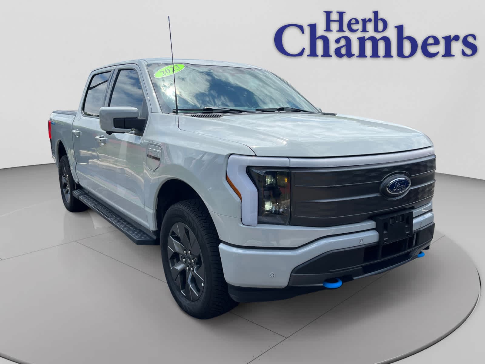 2023 Ford F-150 Lightning Lariat SuperCrew AWD