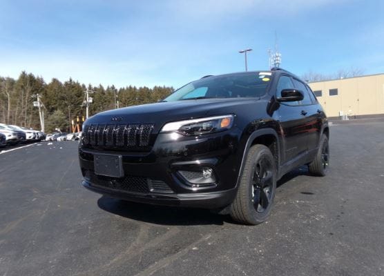 Used 2023 Jeep Cherokee Altitude Lux with VIN 1C4PJMMB7PD104601 for sale in Millbury, MA