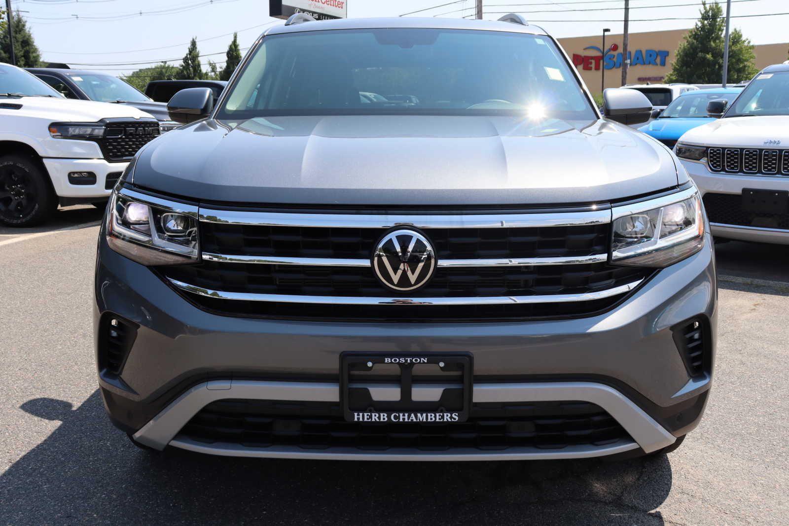 Used 2023 Volkswagen Atlas SE w/Tech with VIN 1V2KR2CA7PC501926 for sale in Danvers, MA